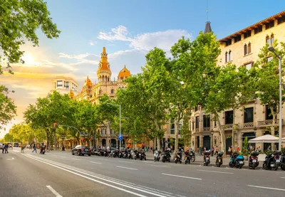 Barcelona Travel Guide | Barcelona Tourism - KAYAK