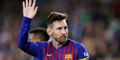 Барселона окончательно определилась о возможном возвращении Месси - Футбол  24