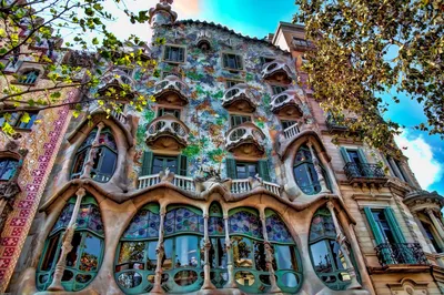 Парк гуэля Барселона стоковое изображение. изображение насчитывающей  модернизм - 177314999