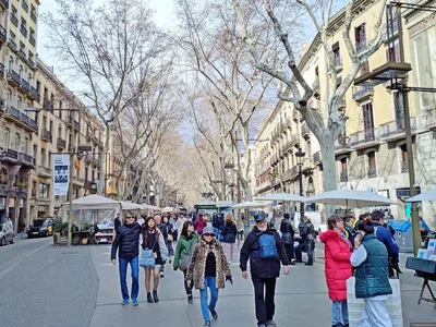 Ла Rambla, Барселона редакционное стоковое фото. изображение насчитывающей  кафе - 31262953