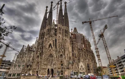 Собор Sagrada Família: 10 фактов о самом одиозном долгострое мира | myDecor