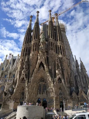 В Испании закончилось строительство двух башен собора \"Саграда Фамилия\"