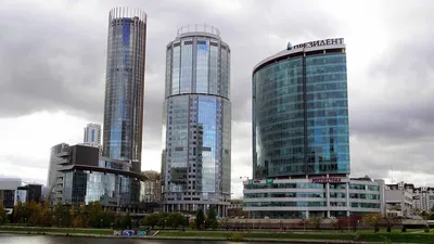 Панорама города и премиум-обслуживание — как живут резиденты самого  высокого небоскреба Екатеринбурга