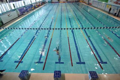 Плавательный бассейн Юбилейный, Челябинск - «Я покажу вам бассейн  Юбилейный, какой он есть: проржавевшие конструкции, разбитая плитка и  мрачная женская душевая. ФОТО.» | отзывы