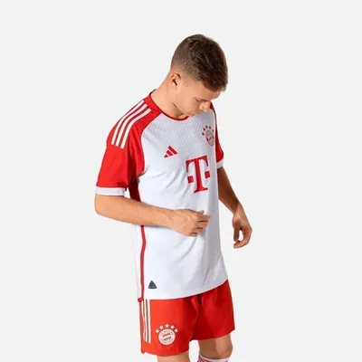 Купить детскую футбольную форму Бавария Мюнхен 2020-2021