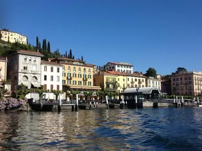 Белладжио на озере Комо Италия - онлайн-пазл