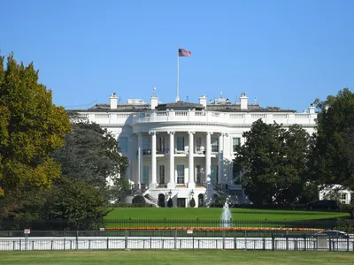 Белый Дом В Вашингтоне, Округ Колумбия, США Фотография, картинки,  изображения и сток-фотография без роялти. Image 48264716