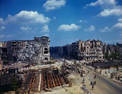 Берлин 1945-го в цвете. Суперкачество!