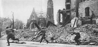 Battle of Berlin - Wikipedia