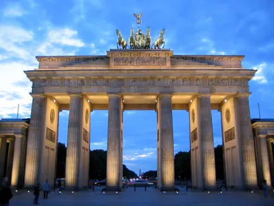 Бранденбургские ворота в Берлине: история и описание - Realty-Germany