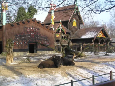 File:Berlin - Berliner Zoo - Elefantentor2.jpg - Wikimedia Commons