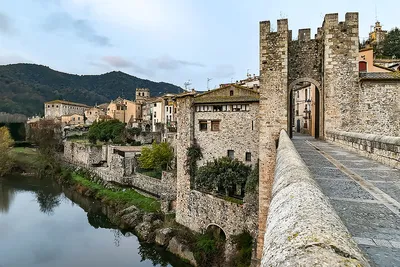 Бесалу – най-красивият средновековен град в Испания - статия за Испания
