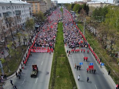 Бессмертный полк в Челябинске 2022. В одном строю прошагали 120 тысяч  человек