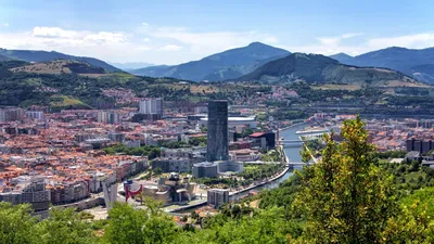 The Financial Times places Bilbao in the top 10 of the best large European  cities of the future