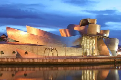 Spain's memorable Guggenheim Bilbao | Anita's Feast