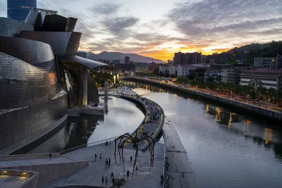 How the Guggenheim Bilbao is reopening after coronavirus - Los Angeles Times