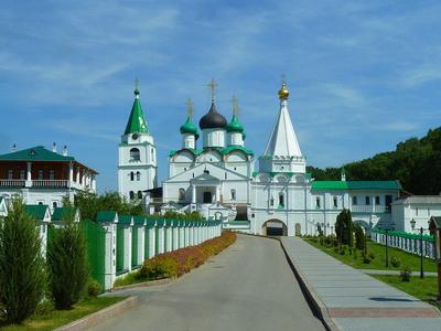 File:Благовещенский монастырь, церковь святителя Алексия.jpg - Wikimedia  Commons