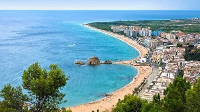 Испания, г.Бланес - «Безграничные песчаные пляжи; зелёные горы; скалы,  утотопающие в прозрачном море; бухты - это всё есть в одном небольшом  городе Бланес + много фотографий» | отзывы
