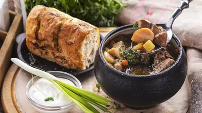 Баранина с картофелем, луком и перцем в казане — рецепт с фото пошагово