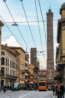 Интересные места Болоньи. Фантастические башни и Архигимназий