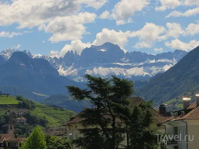 Долина Funes, Больцано Италия Стоковое Фото - изображение насчитывающей  лето, пик: 41762084