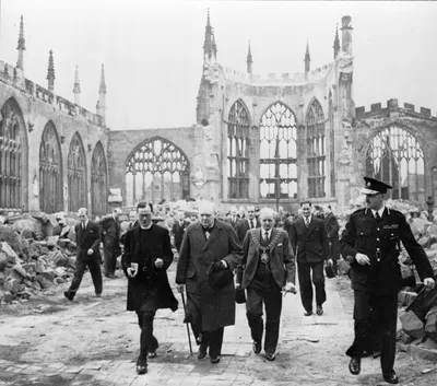 13-15 февраля 1945 года - бомбардировка Дрездена.