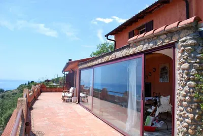 Вилла с видом на море в Италии, Лигурия, Бордигера | Недвижимость в Италии