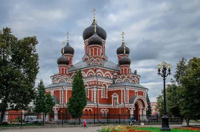 Священный И Воскресенский Православный Собор. Город Борисов. Беларусь  Фотография, картинки, изображения и сток-фотография без роялти. Image  84158317