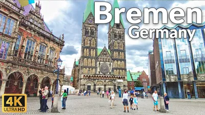 Bremen market square with the town hall, … – License image – 71420686 ❘  lookphotos