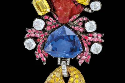 Как учёные раскрыли тайну украденного алмаза «Голубой француз»