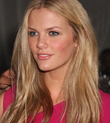 Бруклин Деккер (Brooklyn Decker) - актриса - фотографии - голливудские  актрисы - Кино-Театр.Ру