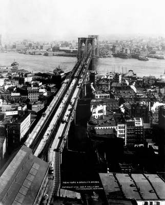 New Year's Eve Walk Over the Brooklyn Bridge