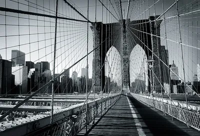 Бруклинский мост ночью: таинственное зрелище в свете звезд» — создано в  Шедевруме