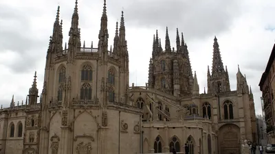 Catedral De Santa Maria, Бургос (Испания) Стоковое Фото - изображение  насчитывающей охра, померанцово: 45133752