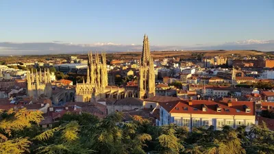 Catedral De Santa Maria, Бургос (Испания Стоковое Изображение - изображение  насчитывающей церковь, средневеково: 26605143