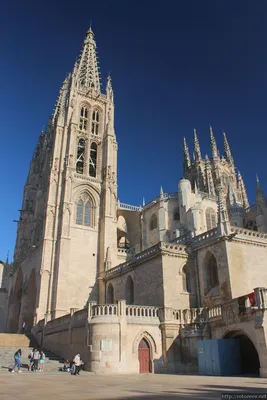Файл:Ciudad de Burgos.jpg — Википедия
