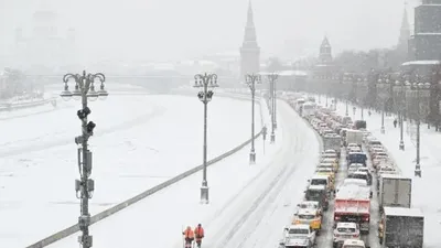 Крупнейшая магнитная буря позволит увидеть северное сияние из Москвы