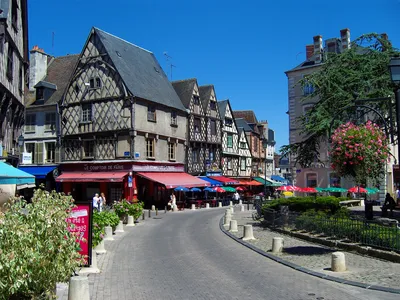 Bourges (Бурж), Франция- достопримечательности, путеводитель по городу