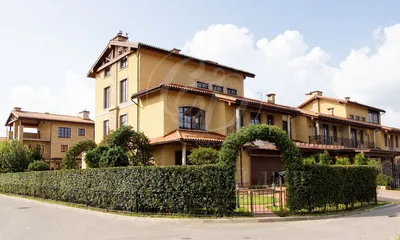 У семьи Терешковой нашли квартиру в Италии более чем за 20 миллионов рублей  | Пикабу