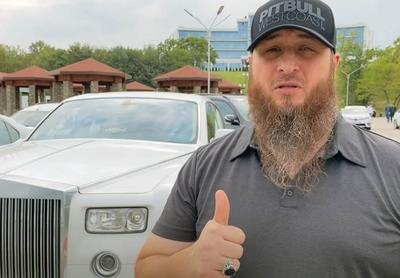 Власти Чечни вернули из Москвы «на воспитание» более 100 человек. Их  заставят делать «