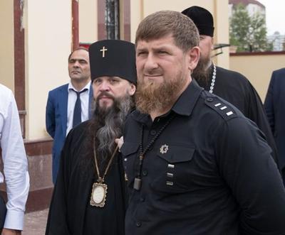 Президент-отель», расписки и «главный чех». Почему чеченских полицейских,  обвинявшихся в вымогательстве, осудили за самоуправство