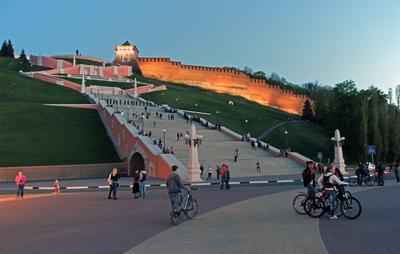 Чкаловская лестница в Нижнем Новгороде (560 ступеней) - стоит увидеть  каждому путешественнику