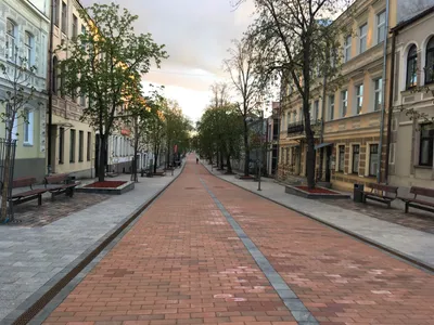 City Daugavpils, Latvia. Old houses and street view. Travel  photo.11.08.2020 Stock Photo - Alamy