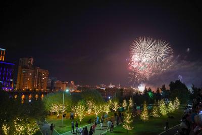 Салют на День города в Екатеринбурге 2023: во сколько и где будет 19  августа | РБК Life