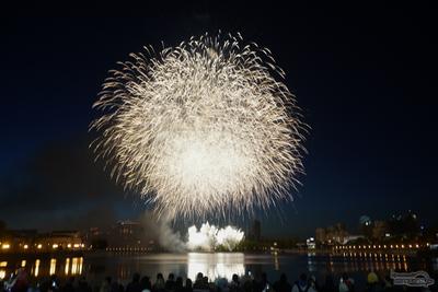 День города: Екатеринбург поставил финальную точку в недельном праздновании  300-летия | Уральский меридиан
