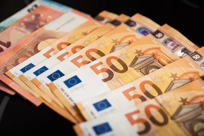 Деньги в Латвии: обмен и курс валюты, банки и карты - отзывы туристов 2024