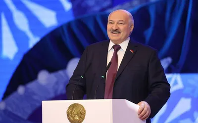 Президент Белоруссии Лукашенко: не хочется, чтобы нашим детям пришлось с  оружием в руках защищать страну | 25.11.2022, ИноСМИ
