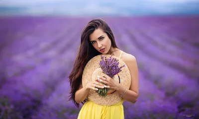 Фотосессия в лавандовом поле / лаванда / девушка | Purple