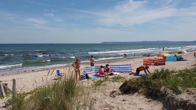 Дикий пляж VS Hормальный пляж. Island of Rügen, Germany - YouTube