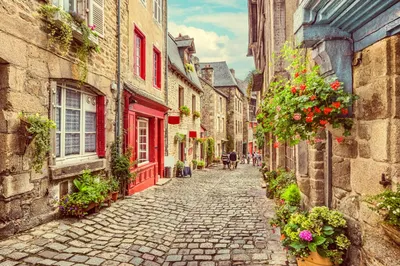View of the walls and the medieval city of Dinan, Brittany, France Stock  Photo - Alamy